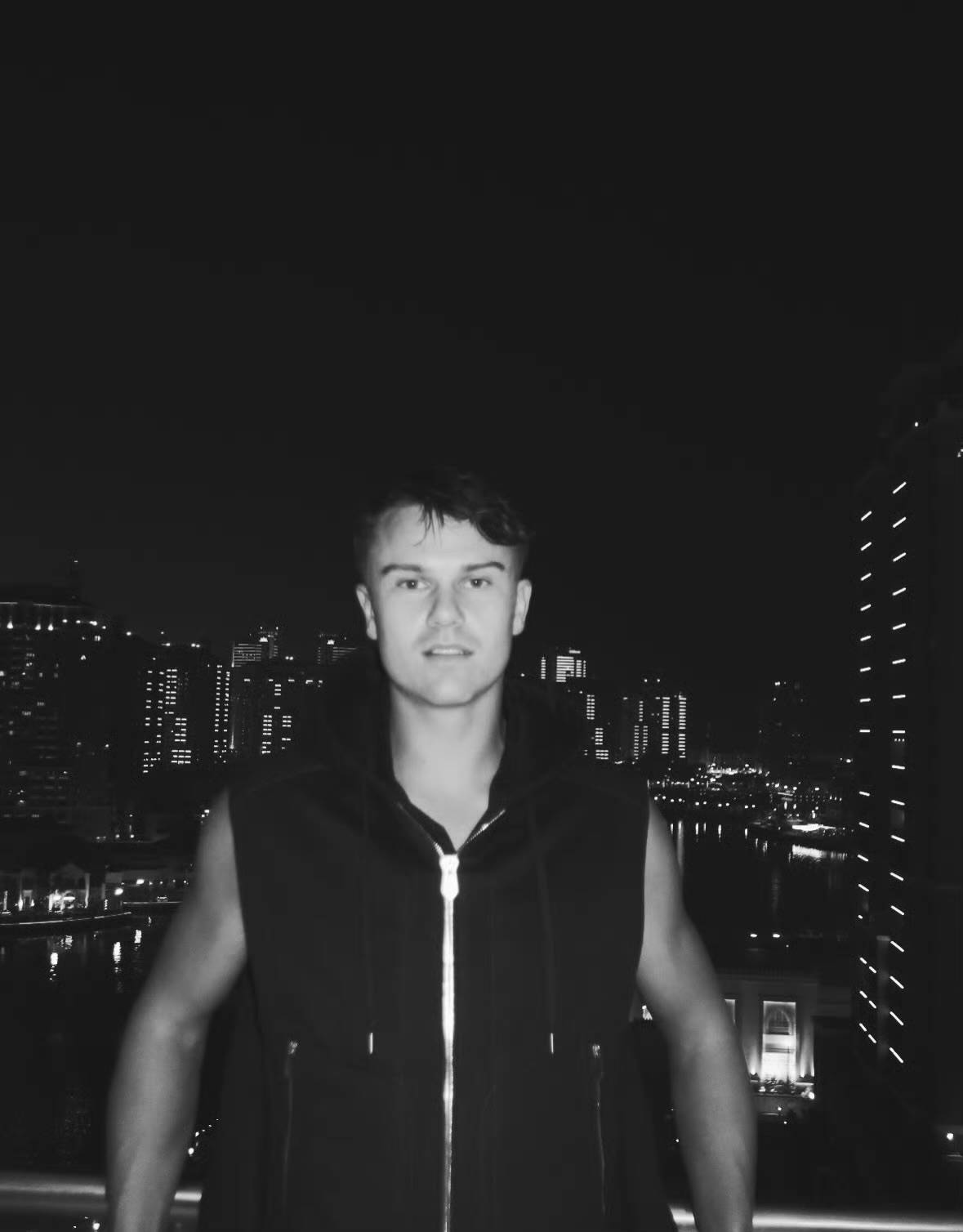 库德梅托娃坦言：当我遇见鲁内时 我感到羞愧