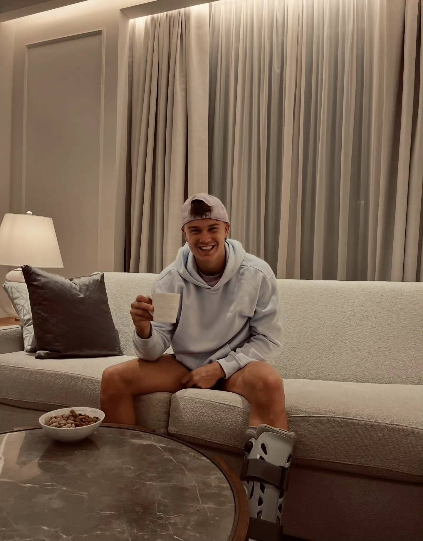 库德梅托娃坦言：当我遇见鲁内时 我感到羞愧