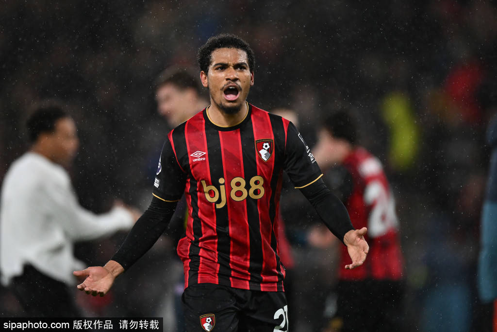 英超-索博传射难救主 利物浦第95分钟遭绝杀2-3伯恩茅斯