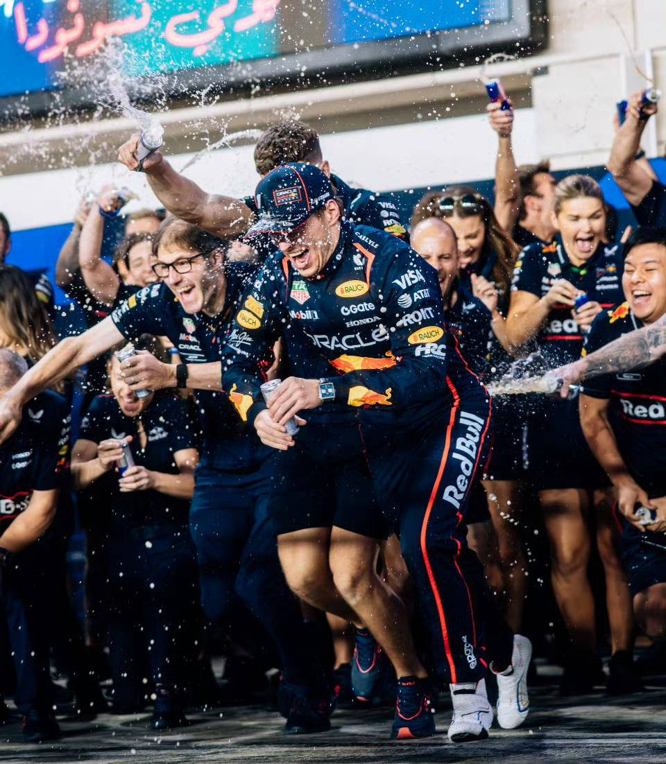 F1阿布扎比站震撼开启！法拉利誓夺荣耀，诺里斯挑战维斯塔潘五连冠纪录